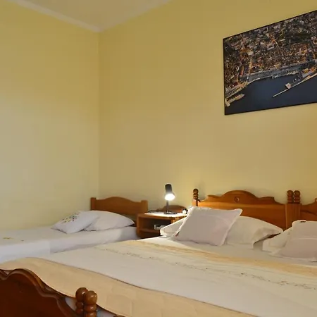 Octopus Apartmán Brodarica (Sibenik-Knin)